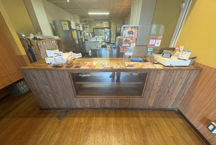 【神奈川区】白楽駅徒歩5分／から揚げテイクアウト店／人気エリアの商店街至近／居抜き物件／51.81坪